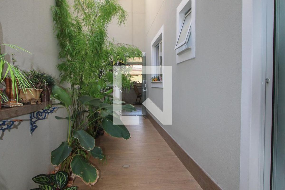 Casa à Venda - Mansões Santo Antônio, 4 Quartos,  300 m2 em , Campinas - sp | SoloBR
