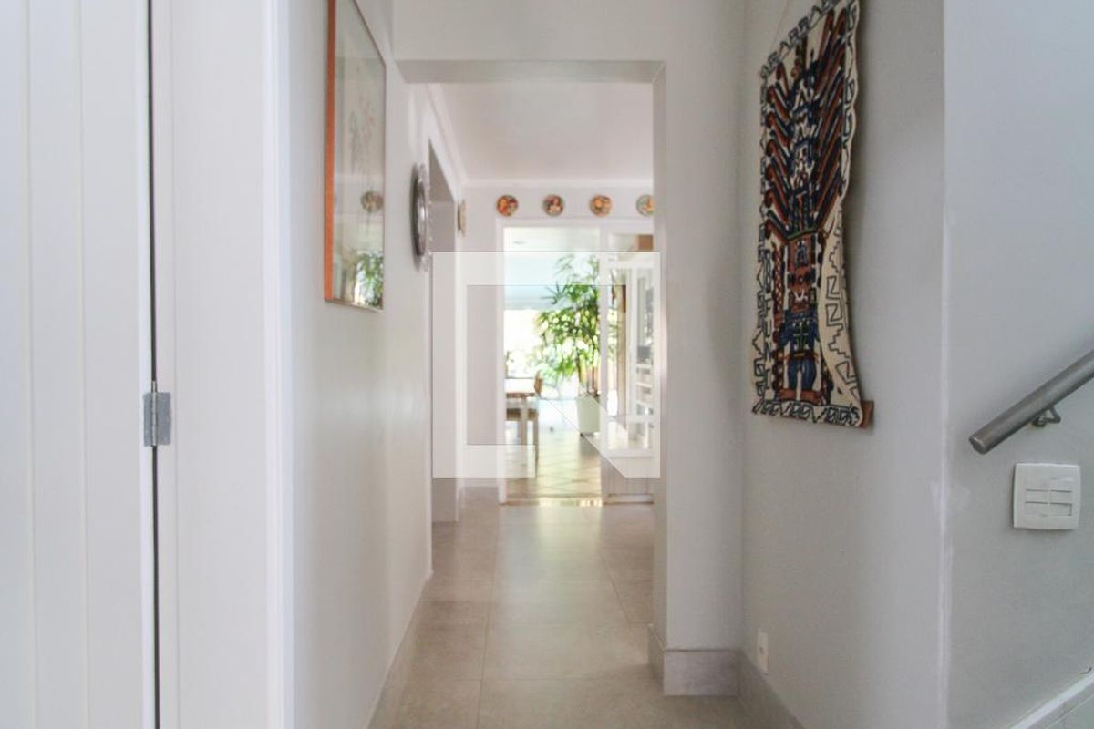 Casa à Venda - Mansões Santo Antônio, 4 Quartos,  300 m2 em , Campinas - sp | SoloBR