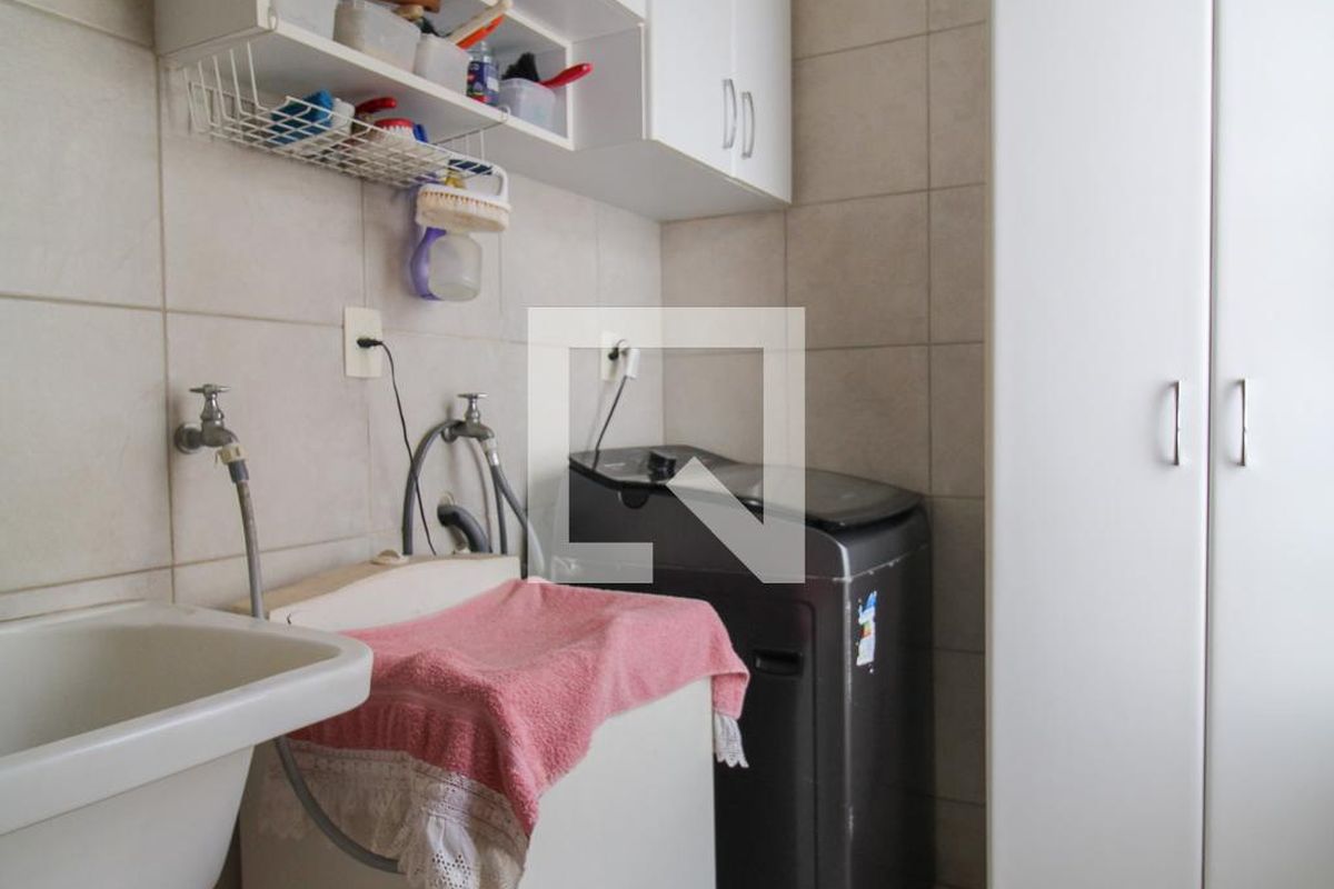 Casa à Venda - Mansões Santo Antônio, 4 Quartos,  300 m2 em , Campinas - sp | SoloBR