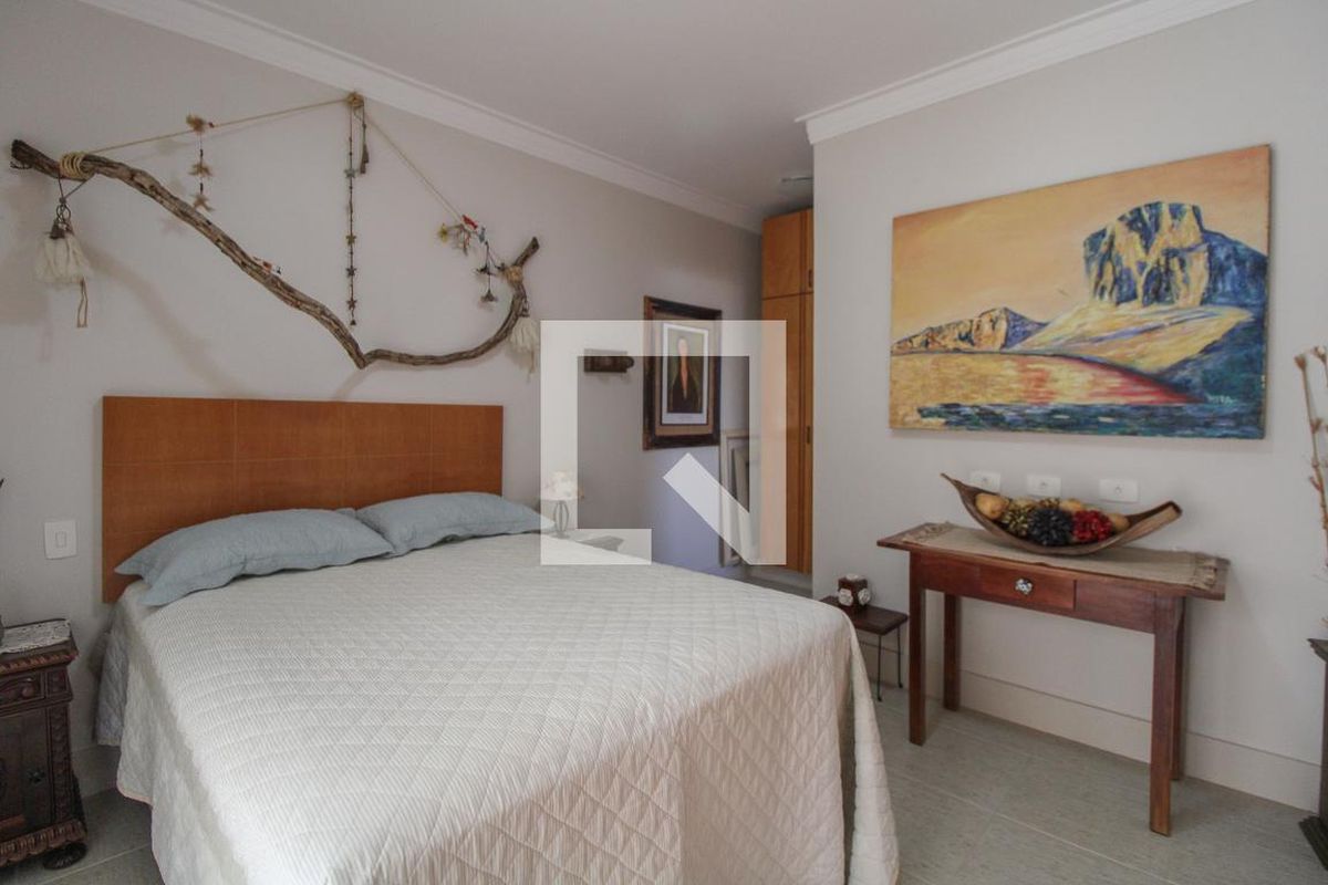 Casa à Venda - Mansões Santo Antônio, 4 Quartos,  300 m2 em , Campinas - sp | SoloBR