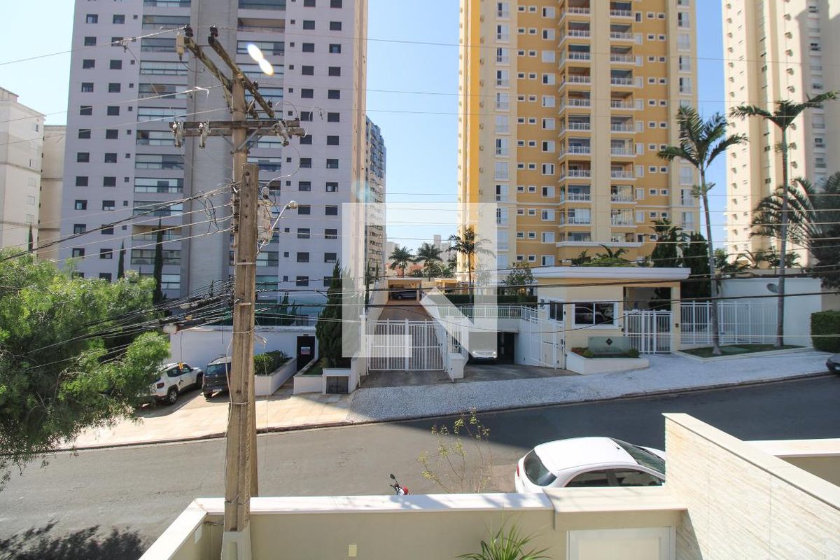 Casa à Venda - Mansões Santo Antônio, 4 Quartos,  300 m2 em , Campinas - sp | SoloBR