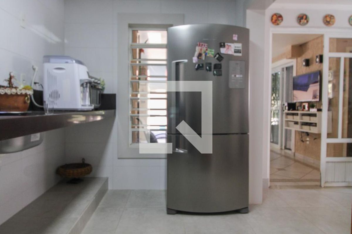 Casa à Venda - Mansões Santo Antônio, 4 Quartos,  300 m2 em , Campinas - sp | SoloBR