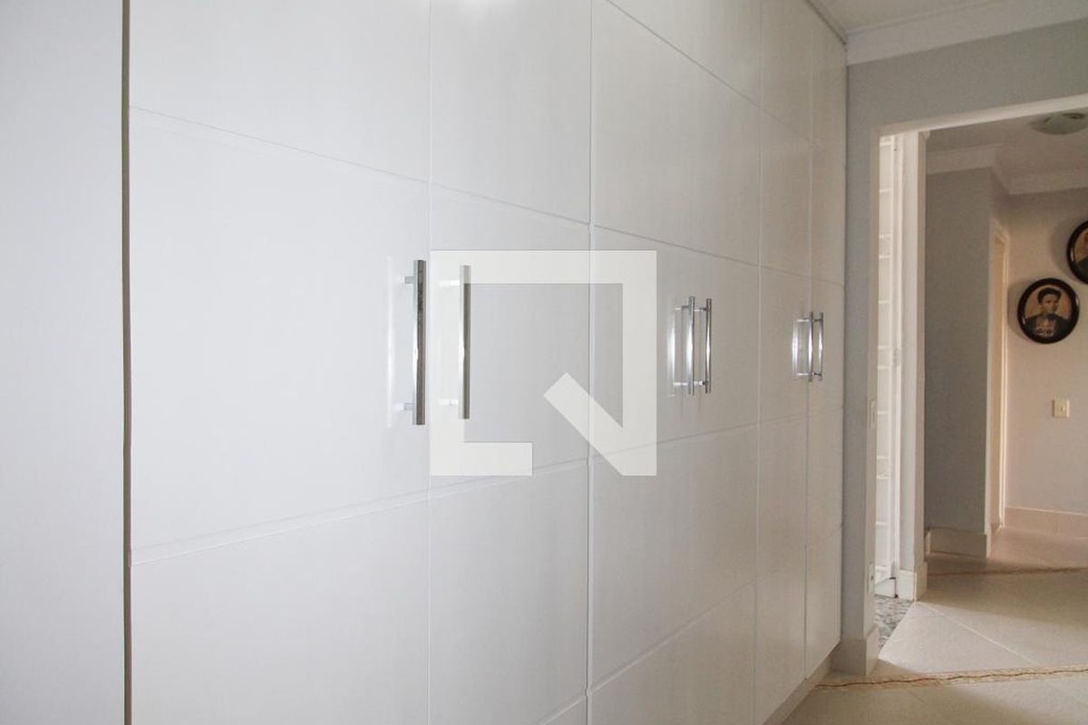 Casa à Venda - Mansões Santo Antônio, 4 Quartos,  300 m2 em , Campinas - sp | SoloBR