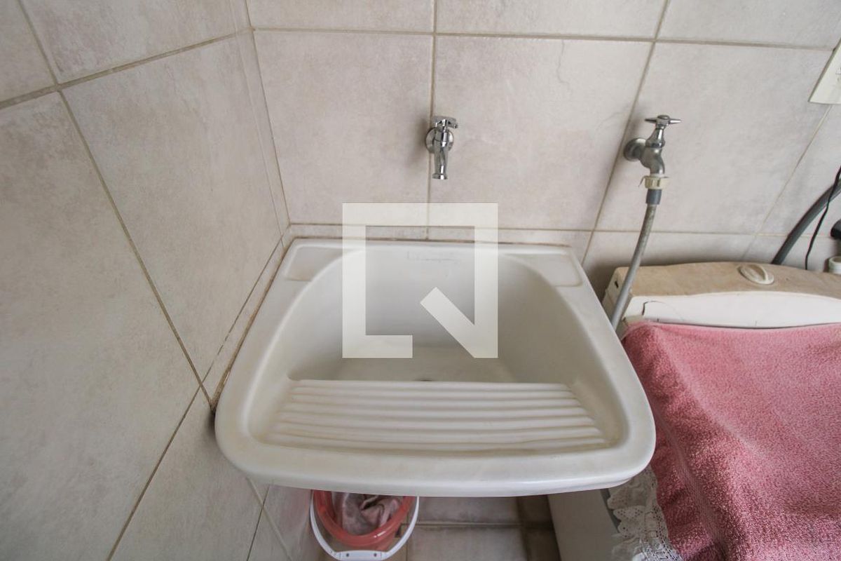Casa à Venda - Mansões Santo Antônio, 4 Quartos,  300 m2 em , Campinas - sp | SoloBR