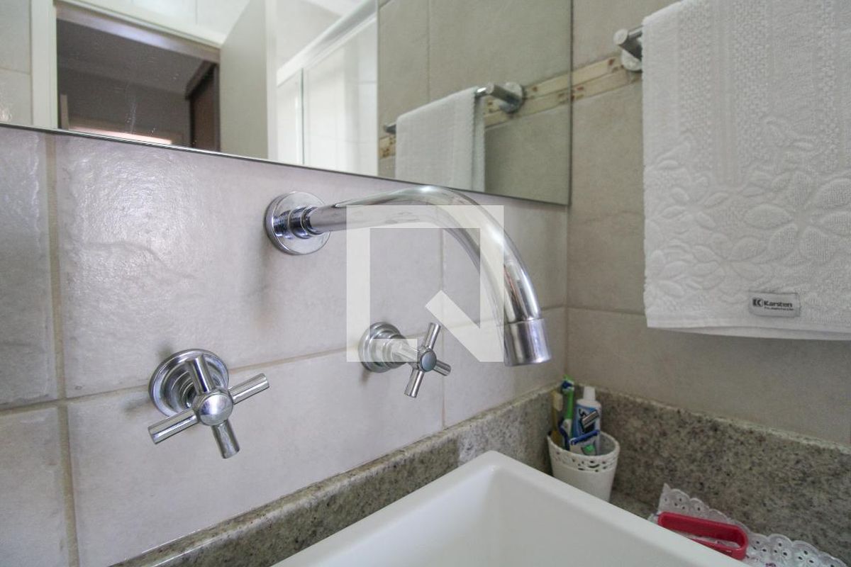 Casa à Venda - Mansões Santo Antônio, 4 Quartos,  300 m2 em , Campinas - sp | SoloBR