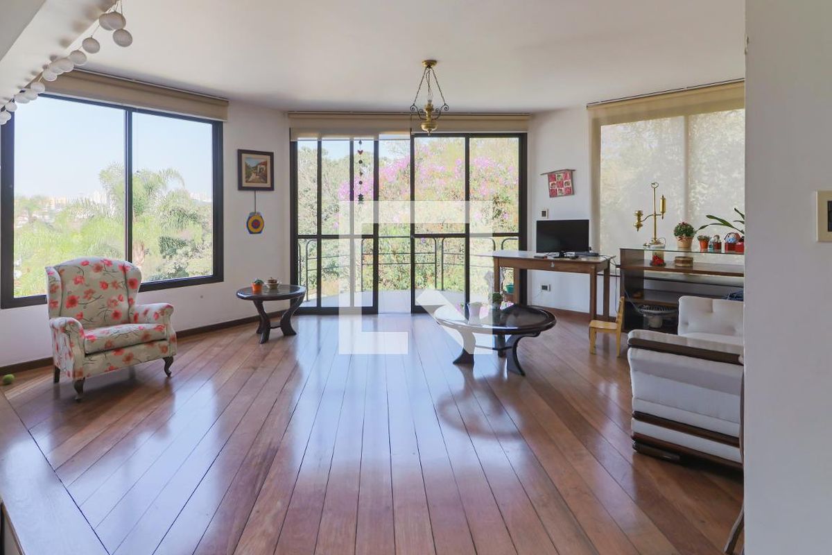 Casa, 4 quartos, 350 m² - Foto 2