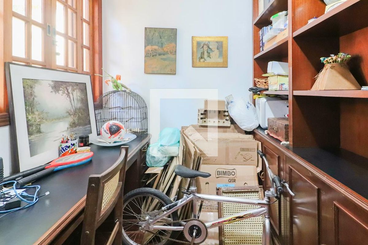 Casa, 4 quartos, 350 m² - Foto 24