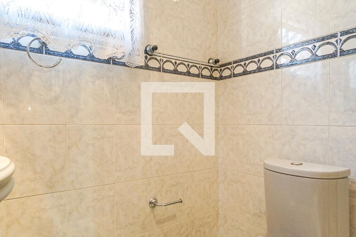Casa, 3 quartos, 251 m² - Foto 60