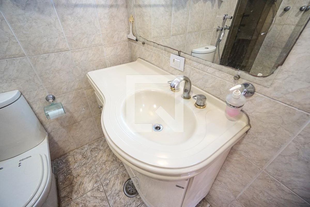Casa, 3 quartos, 251 m² - Foto 48