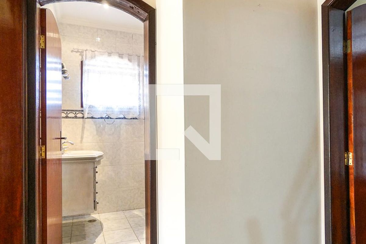 Casa, 3 quartos, 251 m² - Foto 68