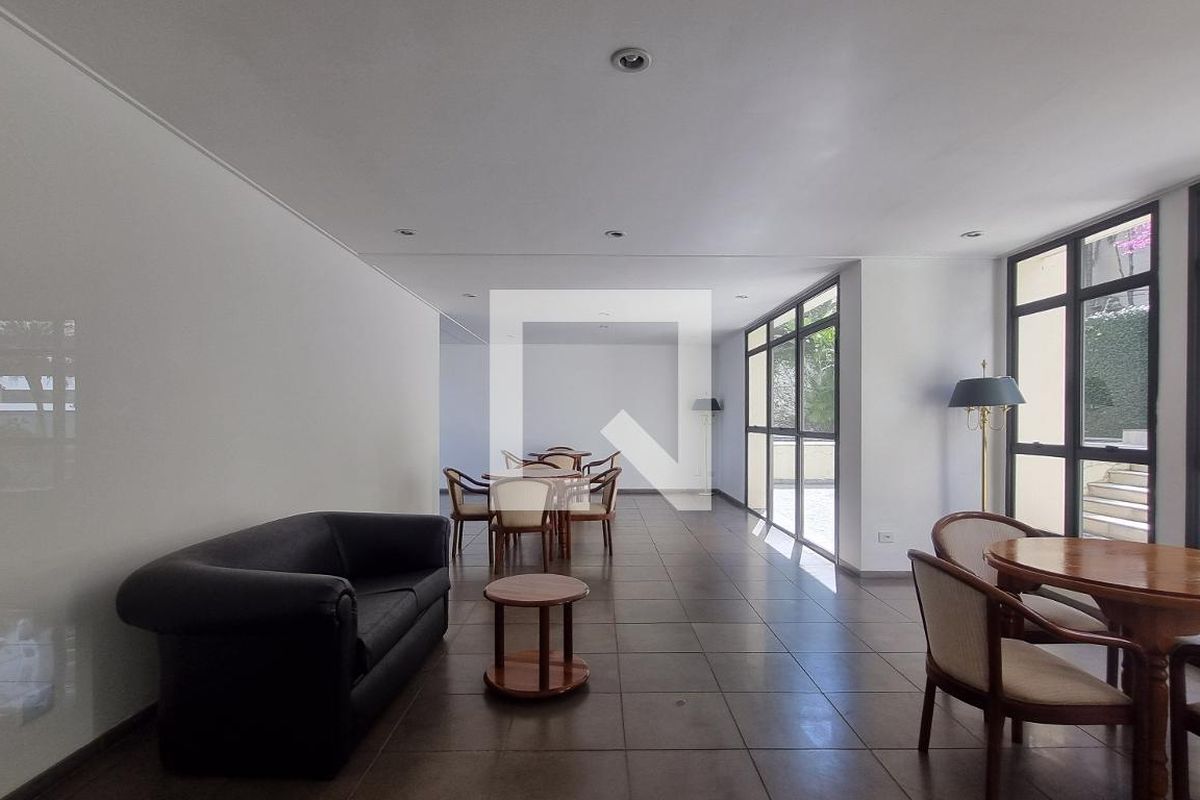 Apartamento, 3 quartos, 210 m² - Foto 176