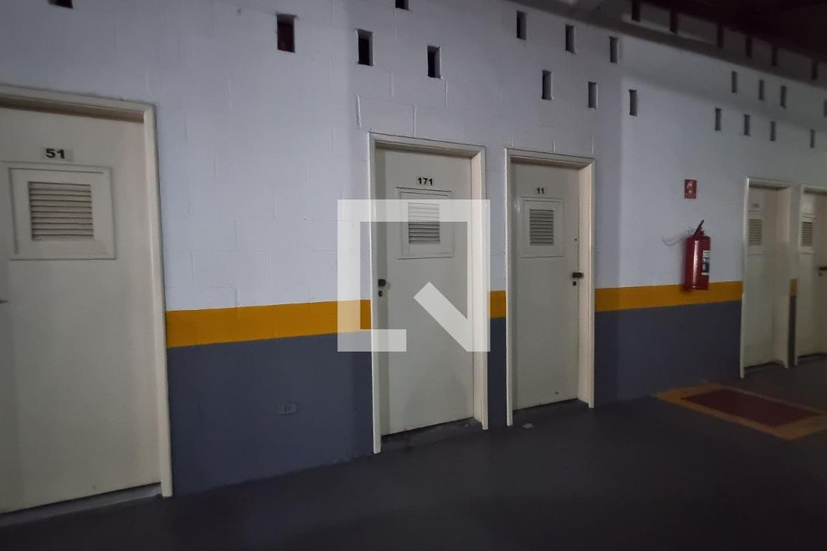 Apartamento, 3 quartos, 210 m² - Foto 186