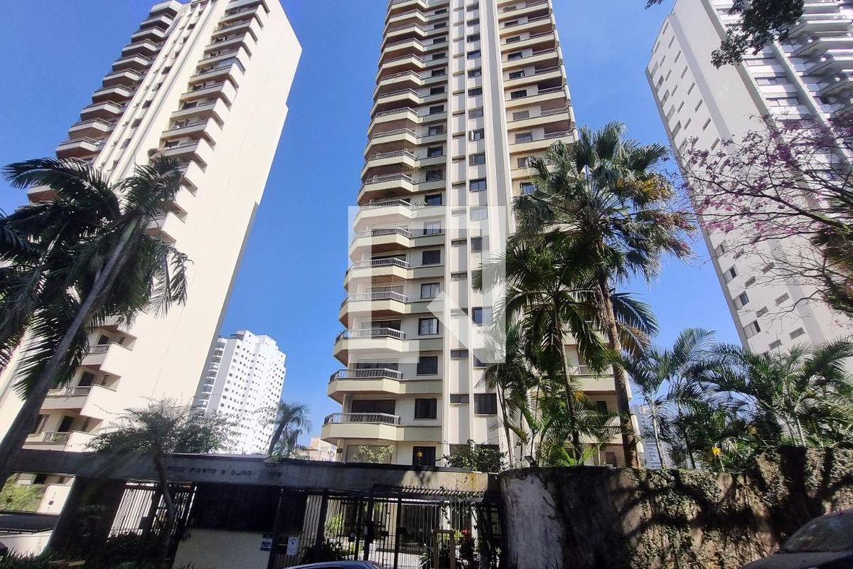 Apartamento, 3 quartos, 210 m² - Foto 192
