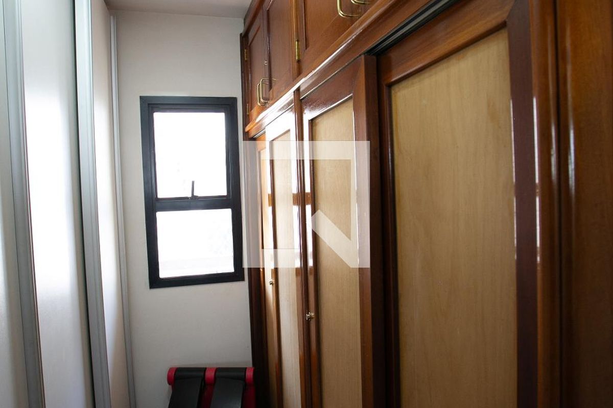 Apartamento, 3 quartos, 210 m² - Foto 92