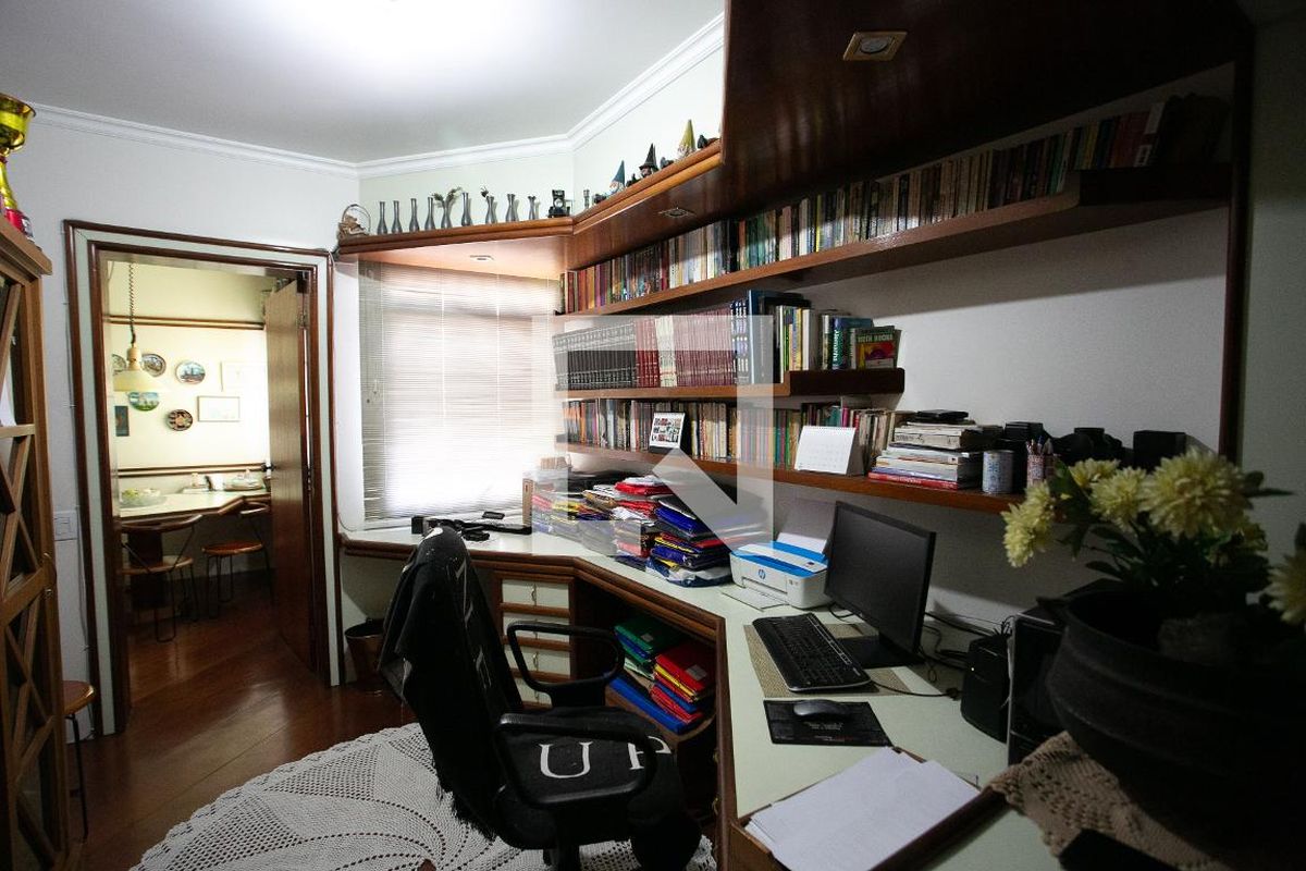 Apartamento, 3 quartos, 210 m² - Foto 124