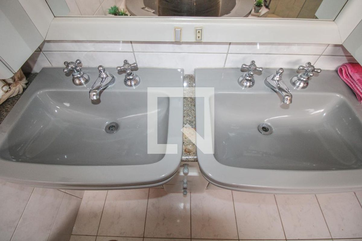 Apartamento à Venda - Cambuí, 4 Quartos,  280 m2 em , Campinas - sp | SoloBR