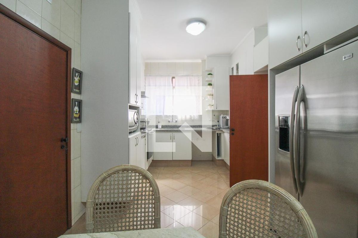 Apartamento à Venda - Cambuí, 4 Quartos,  280 m2 em , Campinas - sp | SoloBR