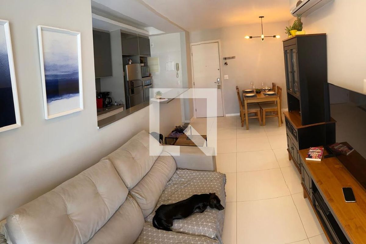 Apartamento, 2 quartos, 70 m² - Foto 2