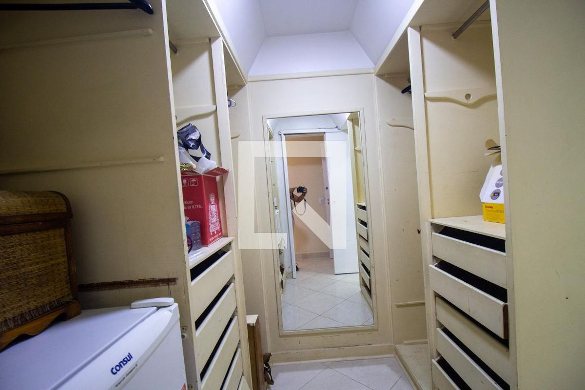 Apartamento, 4 quartos, 229 m² - Foto 48