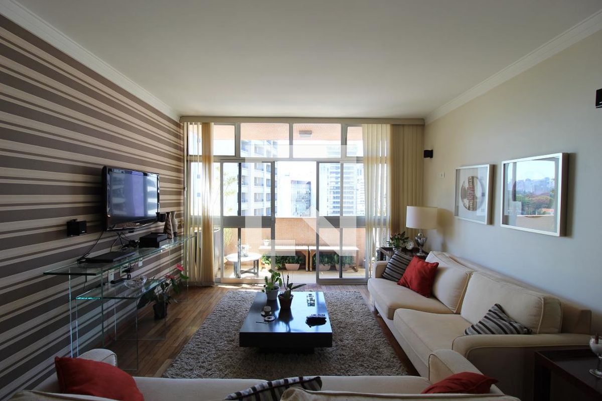 Apartamento, 3 quartos, 211 m² - Foto 12