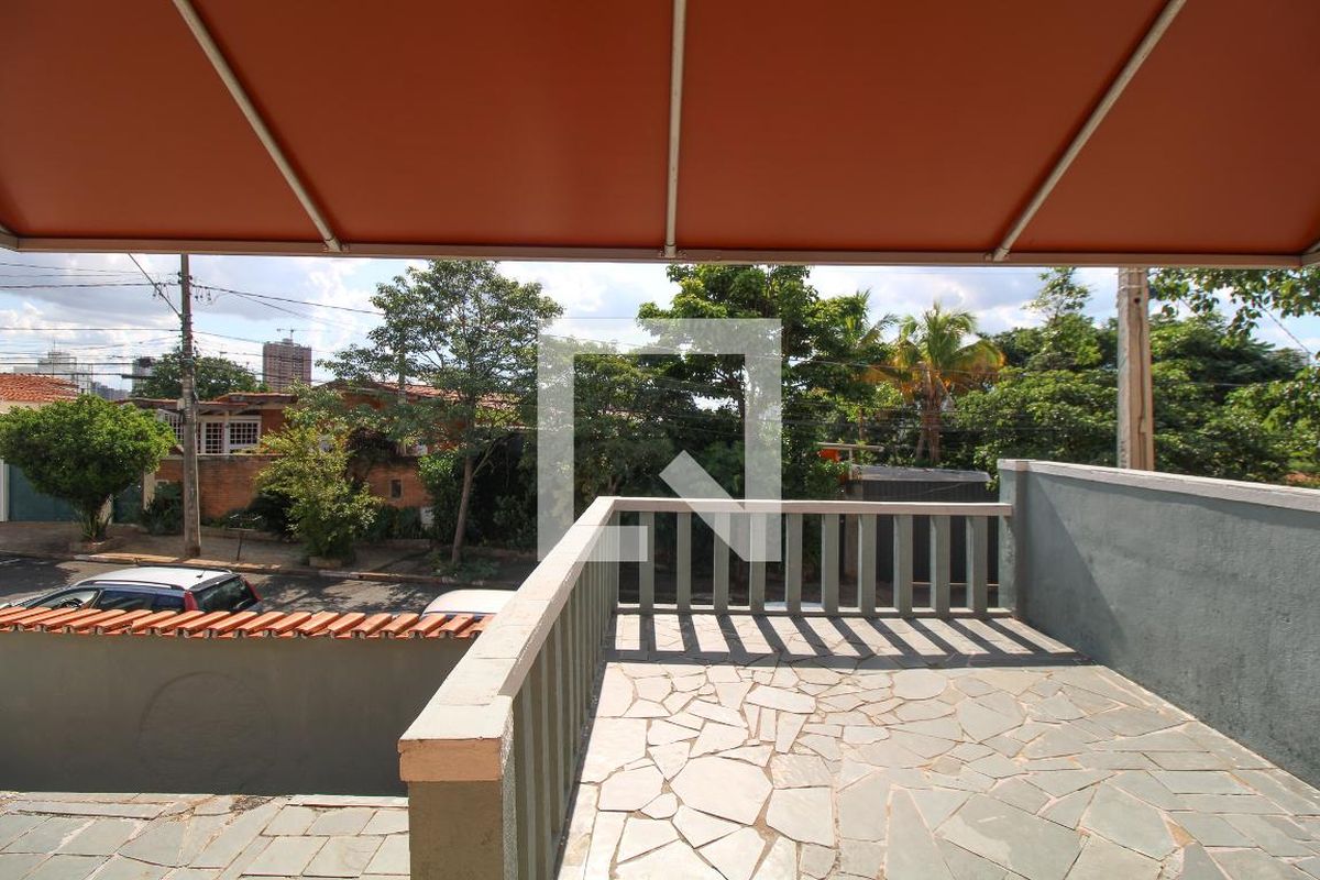 Casa à Venda - Jardim Flamboyant, 3 Quartos,  118 m2 em , Campinas - sp | SoloBR