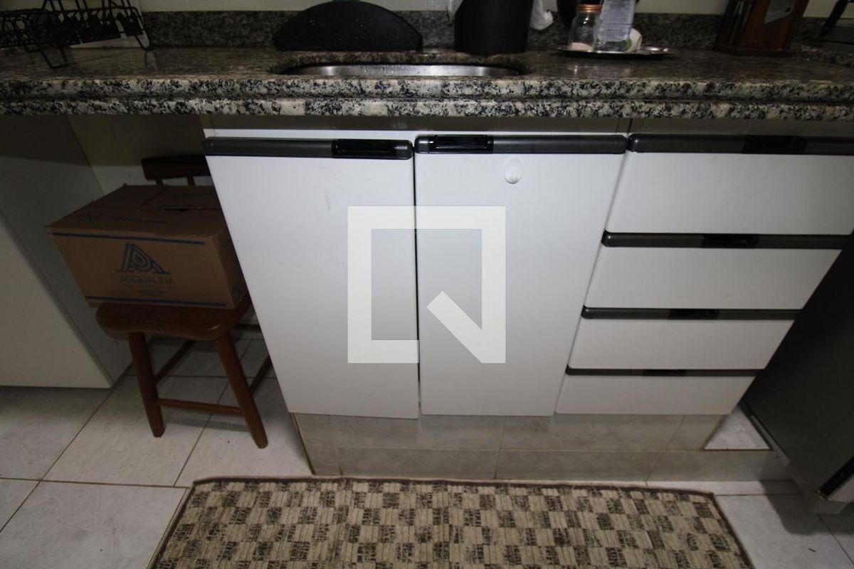 Apartamento à Venda - Cambuí, 2 Quartos,  113 m2 em , Campinas - sp | SoloBR