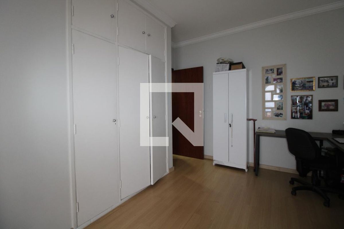 Apartamento à Venda - Cambuí, 2 Quartos,  113 m2 em , Campinas - sp | SoloBR