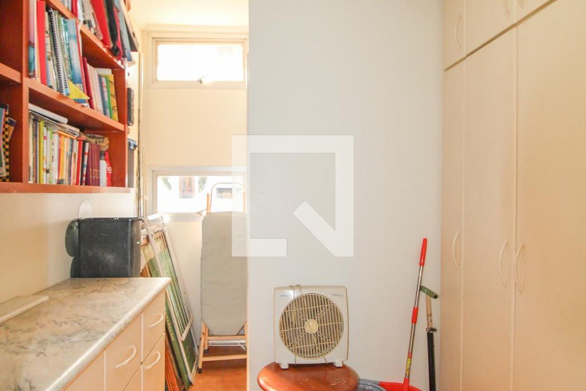 Apartamento à Venda - Cambuí, 3 Quartos,  250 m2 em , Campinas - sp | SoloBR