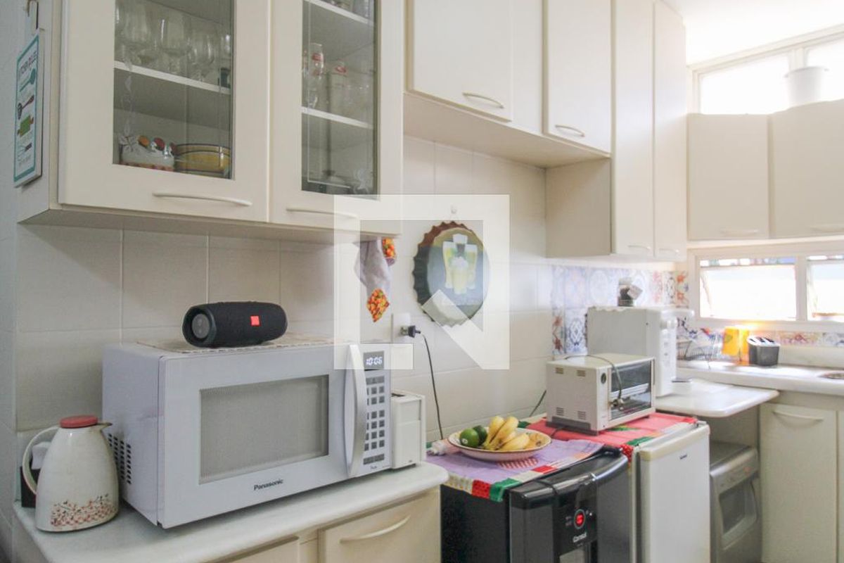 Apartamento à Venda - Cambuí, 3 Quartos,  250 m2 em , Campinas - sp | SoloBR