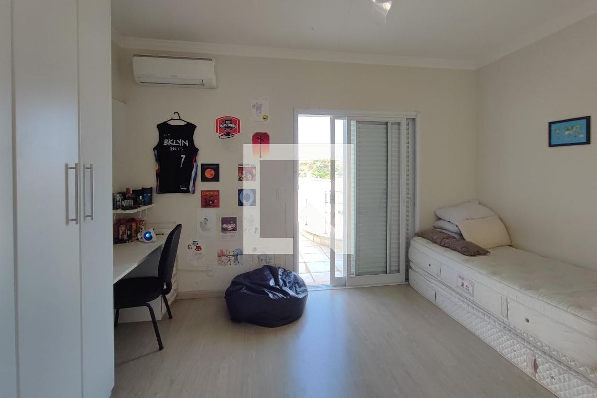 Casa à Venda - Swiss Park, 5 Quartos,  310 m2 em , Campinas - sp | SoloBR
