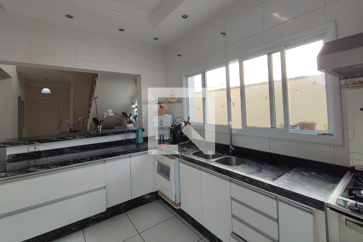Casa à Venda - Swiss Park, 5 Quartos,  310 m2 em , Campinas - sp | SoloBR