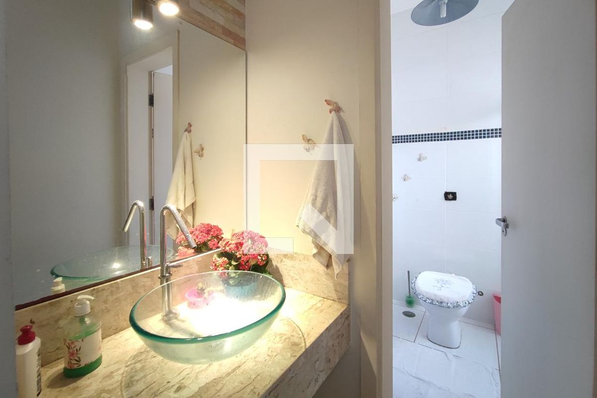 Casa à Venda - Swiss Park, 5 Quartos,  310 m2 em , Campinas - sp | SoloBR