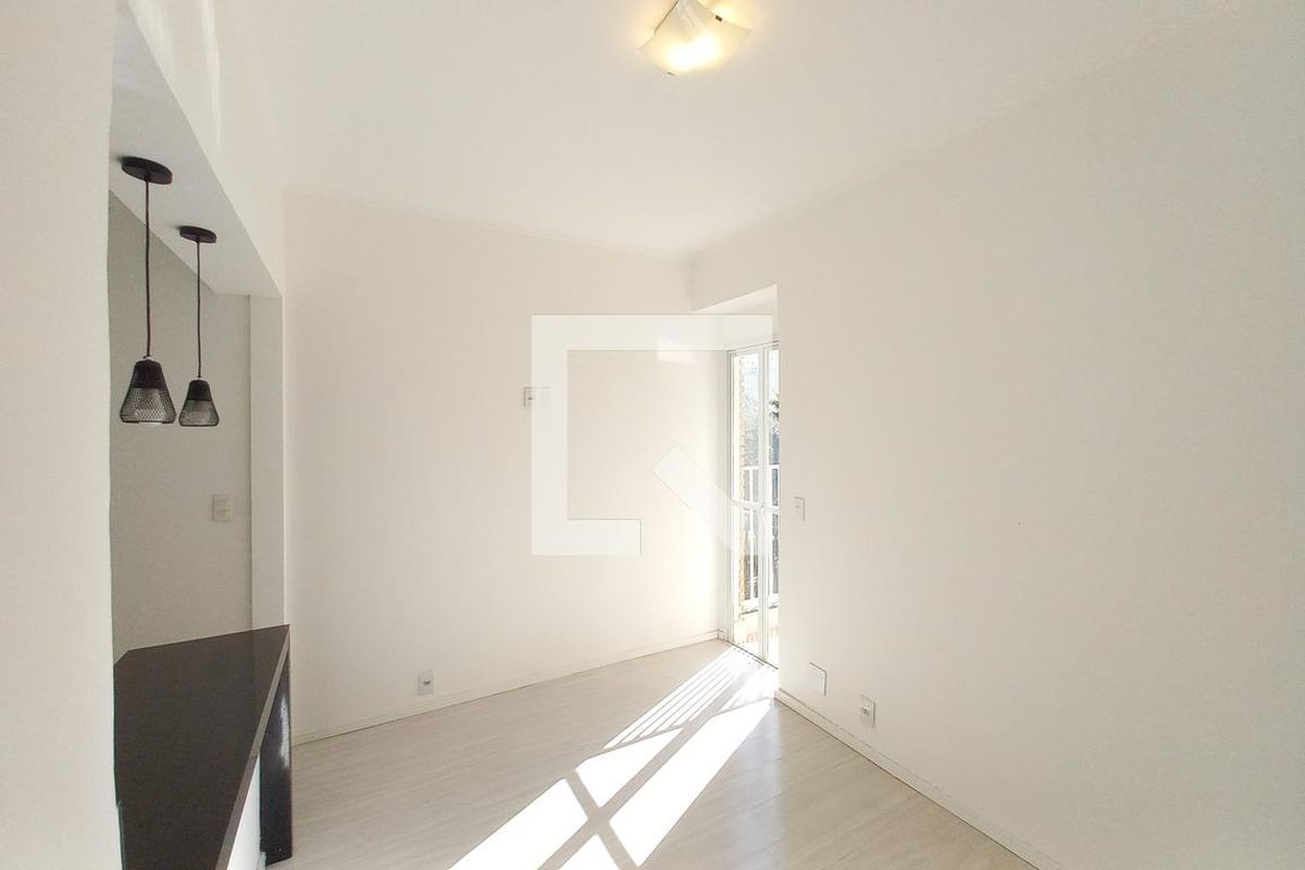 Apartamento à Venda - Cambuí, 1 Quarto,  54 m2 em , Campinas - sp | SoloBR
