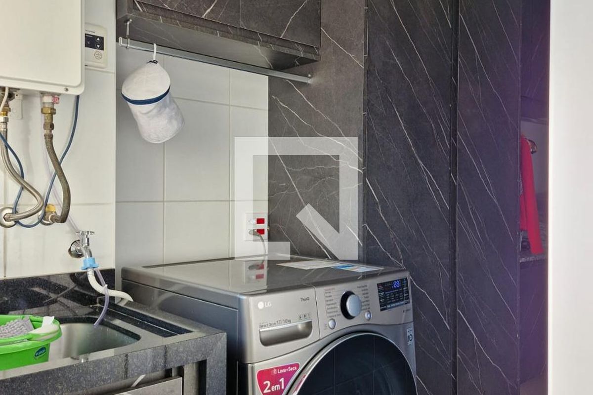 Apartamento à Venda - Lot. Alphaville Campinas, 4 Quartos,  215 m2 em , Campinas - sp | SoloBR