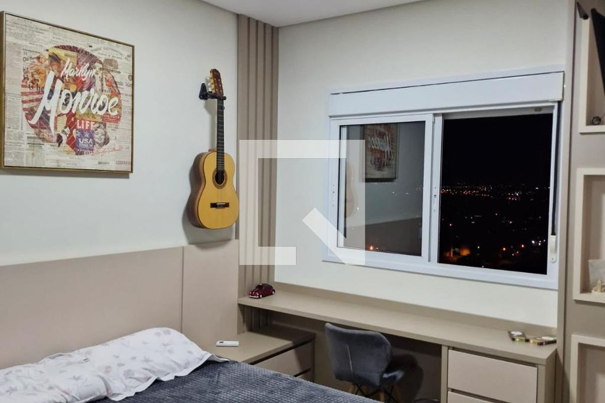 Apartamento à Venda - Lot. Alphaville Campinas, 4 Quartos,  215 m2 em , Campinas - sp | SoloBR