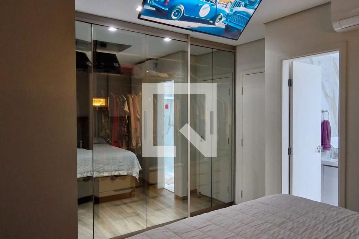 Apartamento à Venda - Lot. Alphaville Campinas, 4 Quartos,  215 m2 em , Campinas - sp | SoloBR