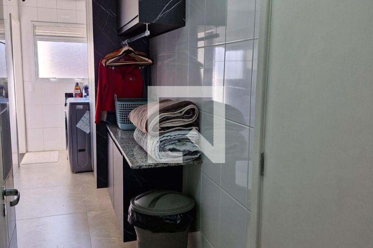 Apartamento à Venda - Lot. Alphaville Campinas, 4 Quartos,  215 m2 em , Campinas - sp | SoloBR