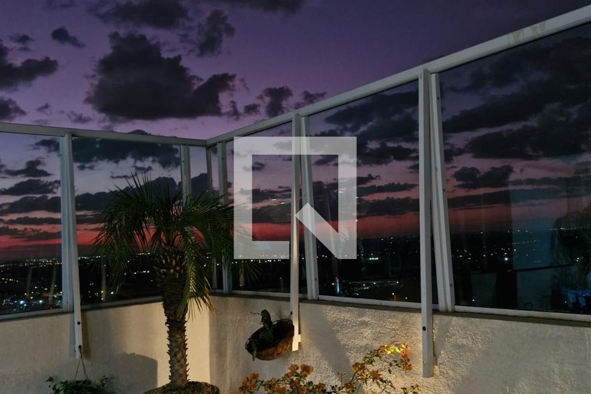 Apartamento à Venda - Lot. Alphaville Campinas, 4 Quartos,  215 m2 em , Campinas - sp | SoloBR
