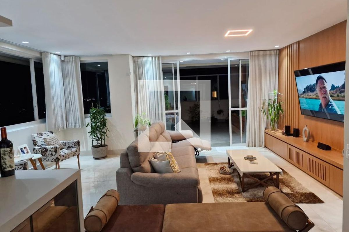 Apartamento à Venda - Lot. Alphaville Campinas, 4 Quartos,  215 m2 em , Campinas - sp | SoloBR