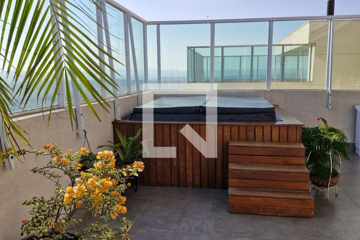 Apartamento à Venda - Lot. Alphaville Campinas, 4 Quartos,  215 m2 em , Campinas - sp | SoloBR