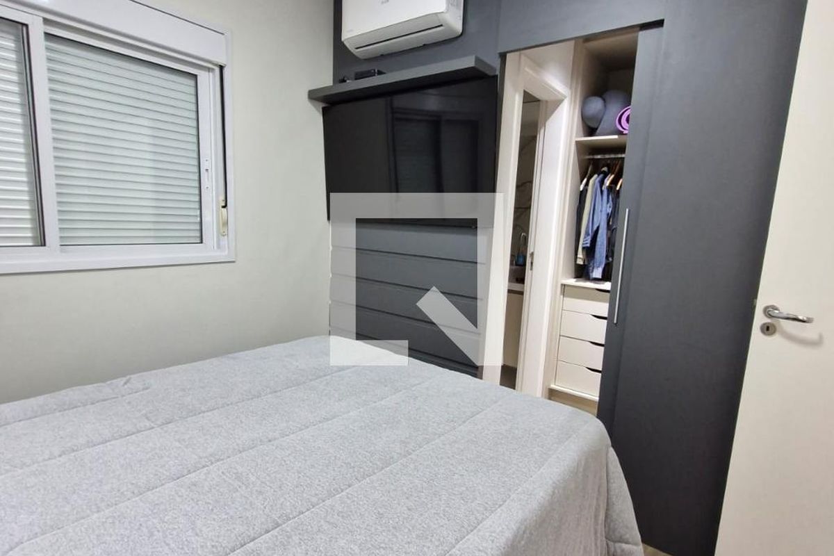 Apartamento à Venda - Lot. Alphaville Campinas, 4 Quartos,  215 m2 em , Campinas - sp | SoloBR