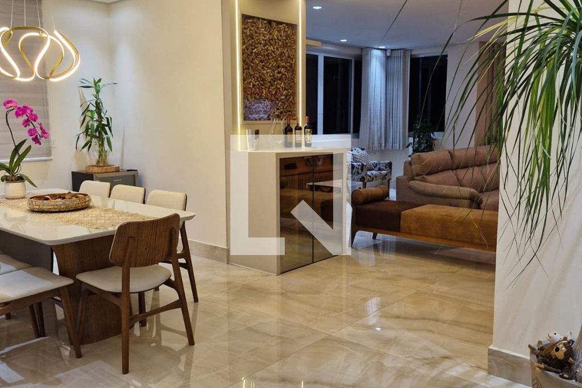 Apartamento à Venda - Lot. Alphaville Campinas, 4 Quartos,  215 m2 em , Campinas - sp | SoloBR
