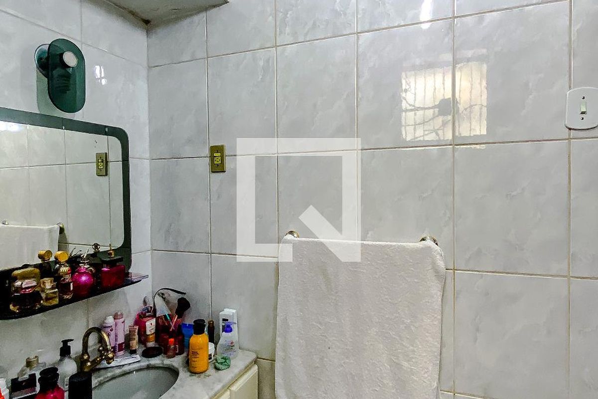 Casa, 2 quartos, 240 m² - Foto 34