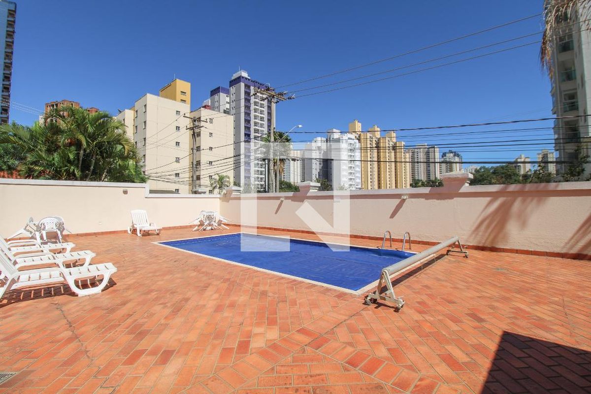 Apartamento à Venda - Mansões Santo Antônio, 2 Quartos,  117 m2 em , Campinas - sp | SoloBR