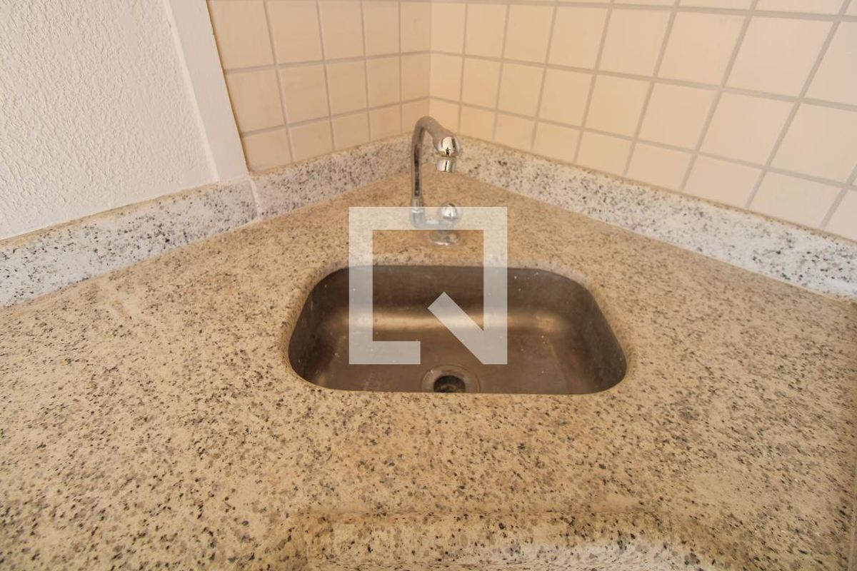 Apartamento à Venda - Mansões Santo Antônio, 2 Quartos,  117 m2 em , Campinas - sp | SoloBR