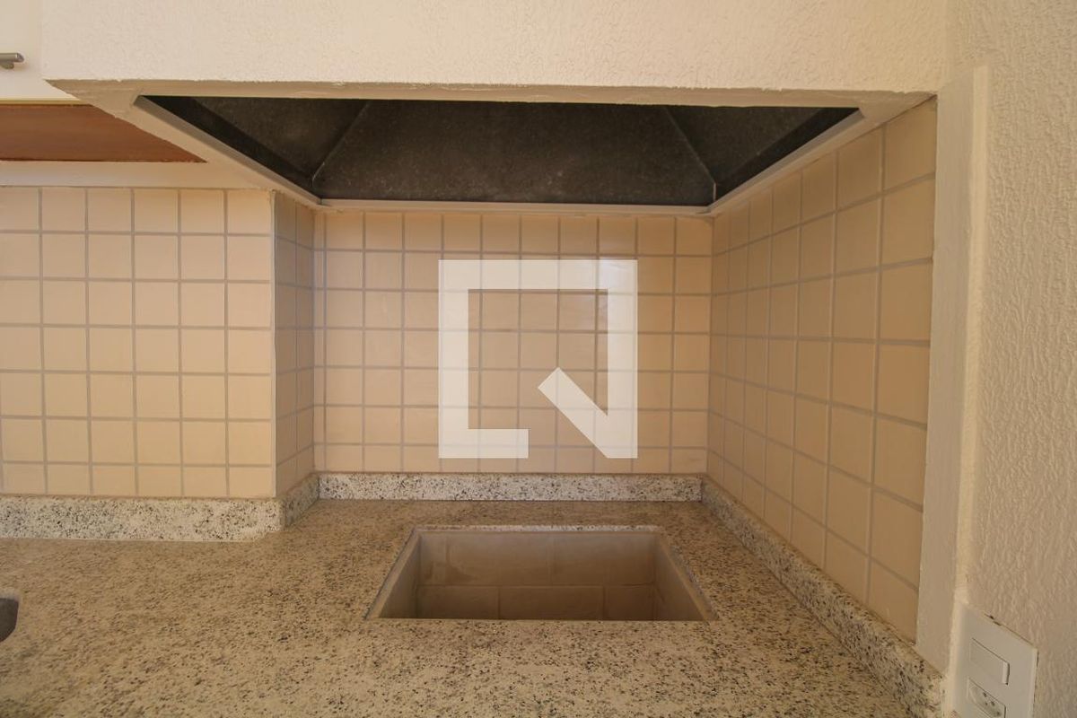 Apartamento à Venda - Mansões Santo Antônio, 2 Quartos,  117 m2 em , Campinas - sp | SoloBR