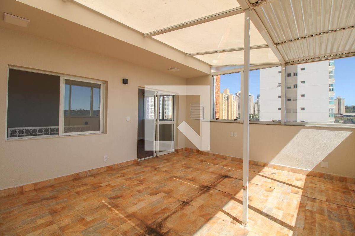Apartamento à Venda - Mansões Santo Antônio, 2 Quartos,  117 m2 em , Campinas - sp | SoloBR