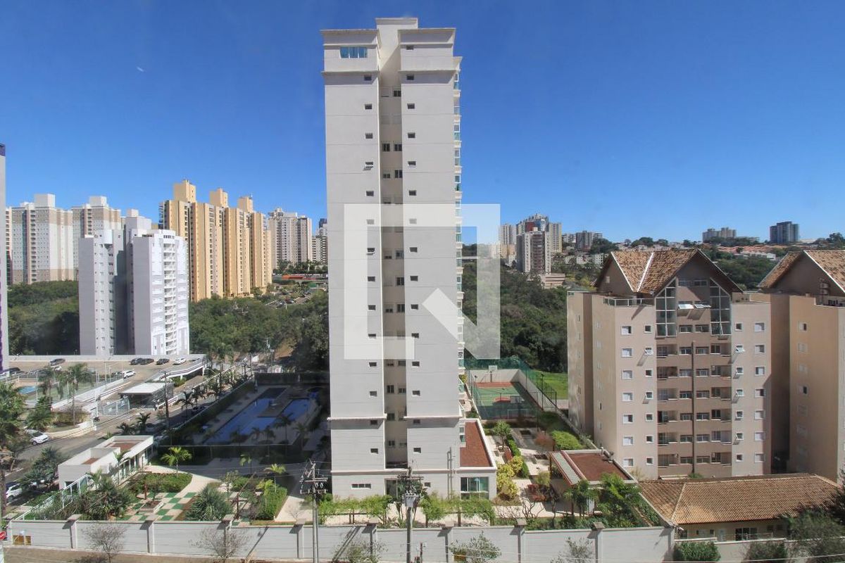Apartamento à Venda - Mansões Santo Antônio, 2 Quartos,  117 m2 em , Campinas - sp | SoloBR