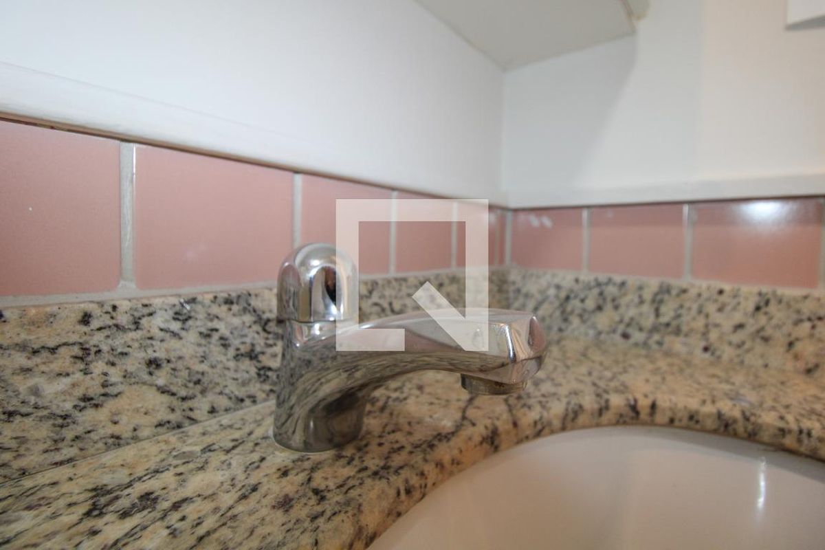 Apartamento à Venda - Mansões Santo Antônio, 2 Quartos,  117 m2 em , Campinas - sp | SoloBR