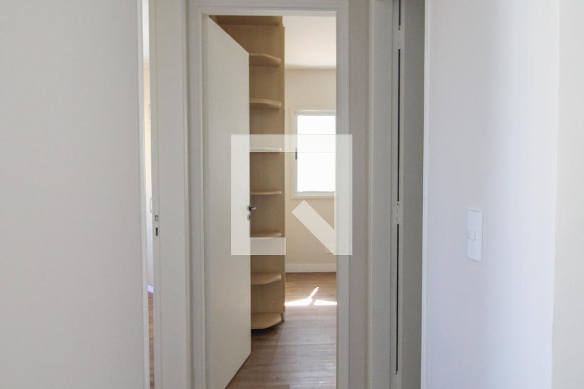 Apartamento à Venda - Mansões Santo Antônio, 2 Quartos,  117 m2 em , Campinas - sp | SoloBR